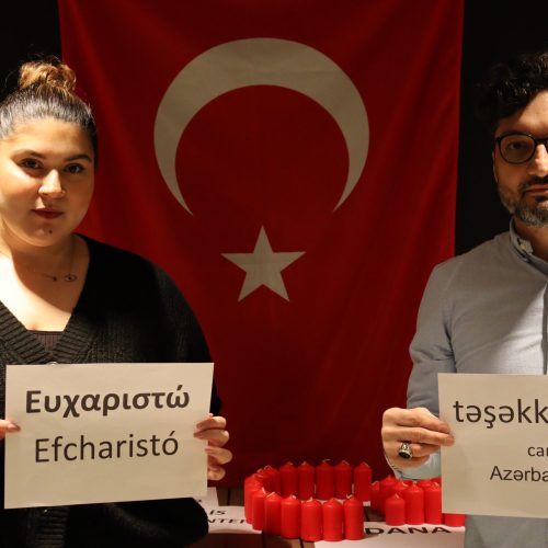 Gedenkfeier für die Erdbebenopfer in der Türkei